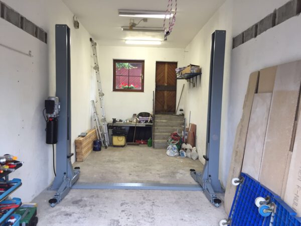 2 post lift for garages - extra narrow